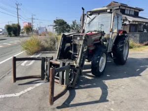 熊本県 天草市 マッセイファーガソン トラクター MF326