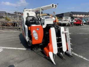 熊本県上益城郡益城町 クボタ コンバイン ARN219