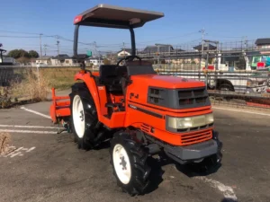 熊本県 阿蘇郡南小国町 クボタ トラクター GT-5