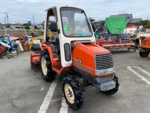 熊本県 上益城郡嘉島町 クボタ トラクター A-15