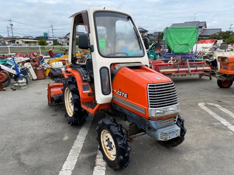 熊本県 上益城郡嘉島町 クボタ トラクター A-15