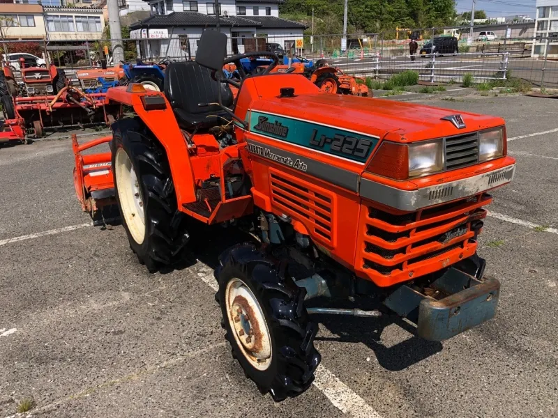 熊本県 上益城郡山都町 クボタ トラクター L1-225